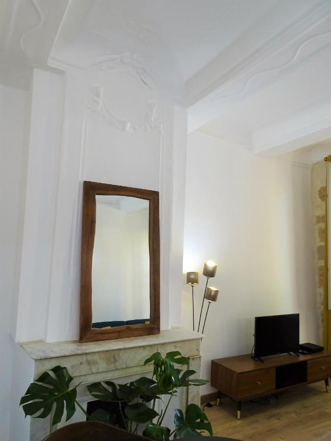 אקס-אן-פרובאנס Blue Fountain Luxueux Studio Aix Centre Historique -Wifi-Smart Tv- מראה חיצוני תמונה