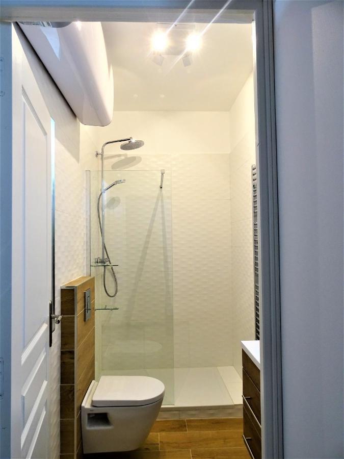 אקס-אן-פרובאנס Blue Fountain Luxueux Studio Aix Centre Historique -Wifi-Smart Tv- מראה חיצוני תמונה