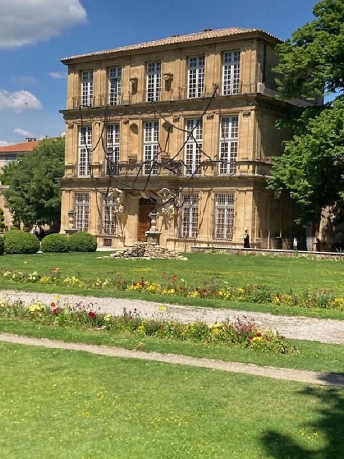 אקס-אן-פרובאנס Blue Fountain Luxueux Studio Aix Centre Historique -Wifi-Smart Tv- מראה חיצוני תמונה